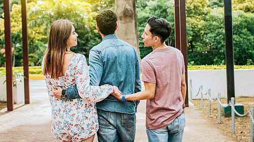 dziewczyna mnie zdradza - jak sprawdzić czy dziewczyna mnie zdradza